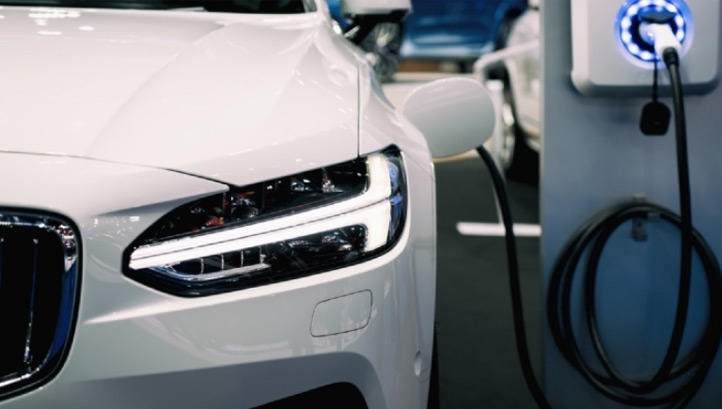 The Alliance will support the electrification of transport and logistics fleets across North America